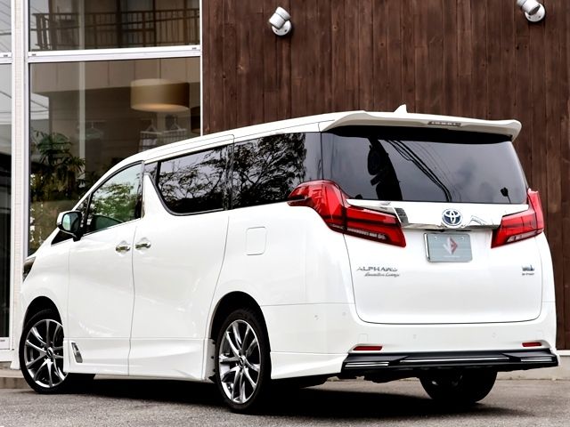 TOYOTA ALPHARD HYBRID 4WD 2023 Image 31