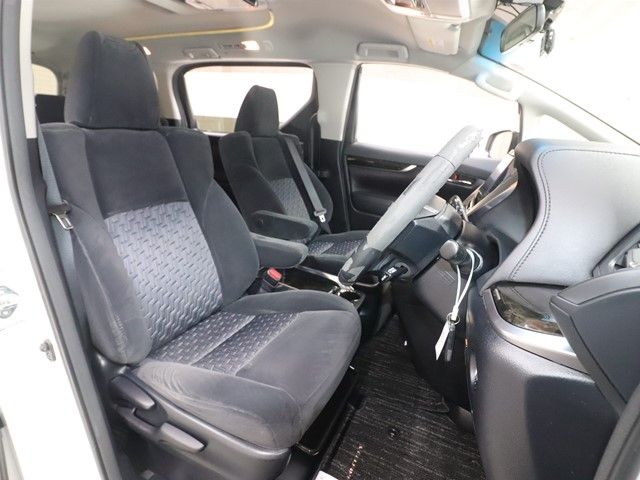 TOYOTA VELLFIRE 2015 Image 31