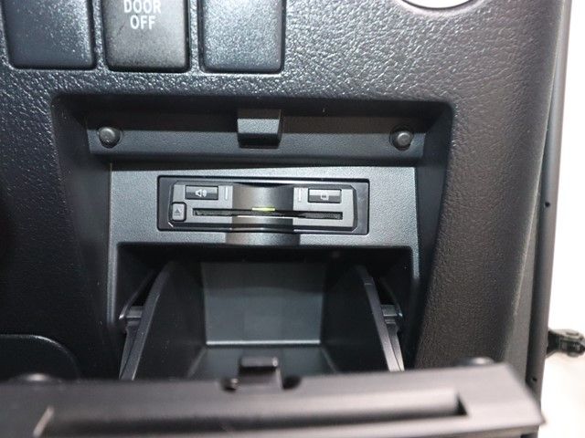 TOYOTA VELLFIRE 2015 Image 31