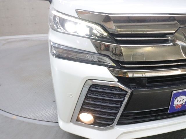 TOYOTA VELLFIRE 2015 Image 31