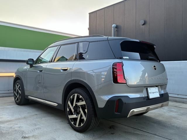 BMW MINI COUNTRYMAN 2025 Image 31