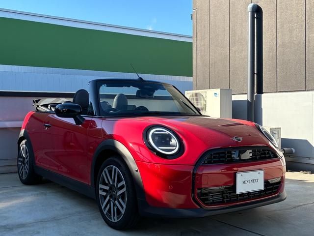 BMW MINI COOPER OPEN 2025 Image 31