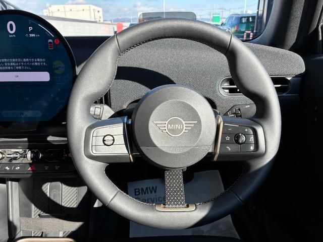 BMW MINI COOPER OPEN 2025 Image 31