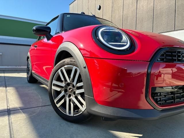 BMW MINI COOPER OPEN 2025 Image 31