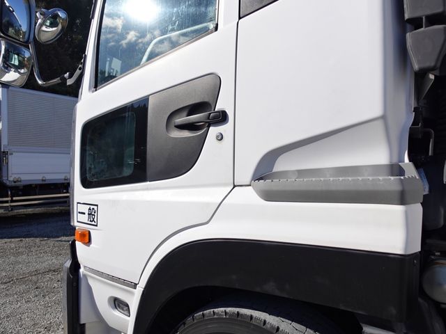 NISSAN DIESEL QUON 2014 Image 31