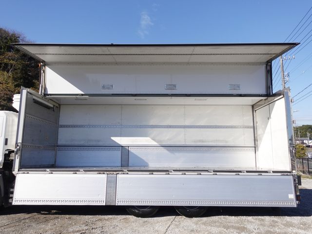 HINO PROFIA 2016 Image 31