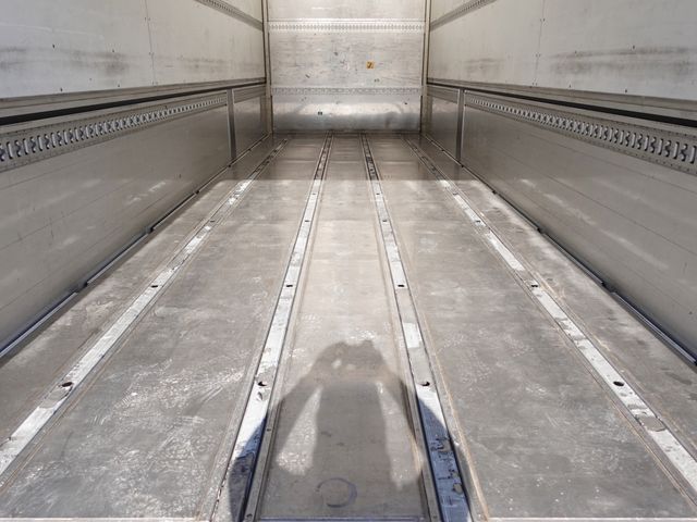 HINO PROFIA 2016 Image 31