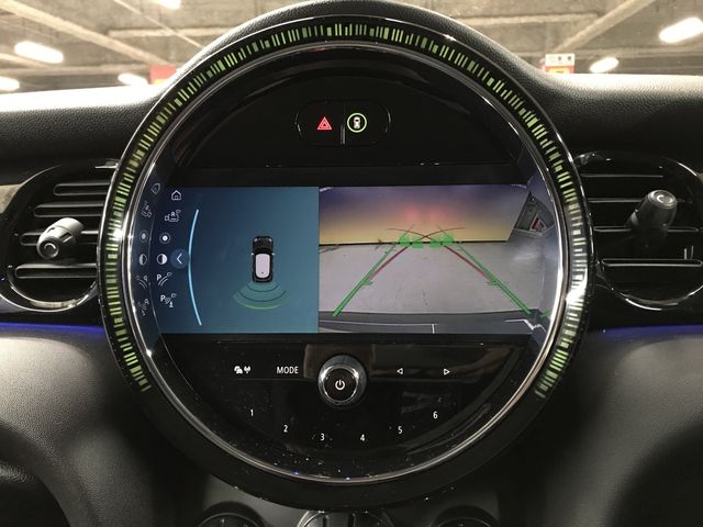 BMW MINI COOPER D 5DOOR 2021 Image 31