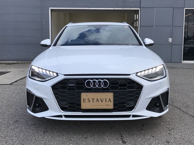 AUDI A4 AVANT 2020 Image 31