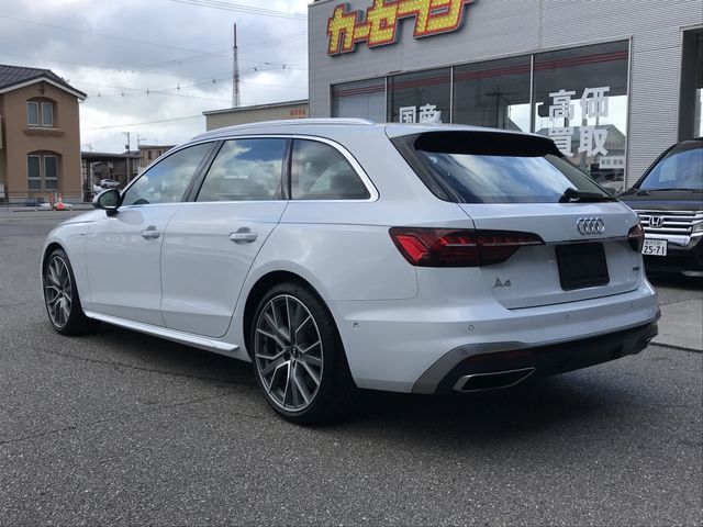 AUDI A4 AVANT 2020 Image 31