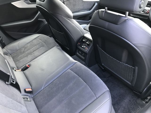 AUDI A4 AVANT 2020 Image 31