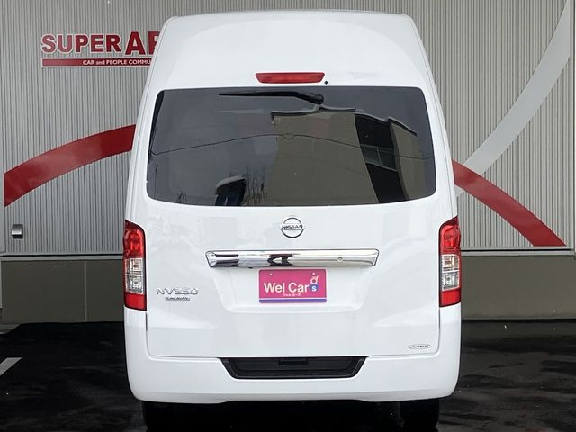 NISSAN NV350 CARAVAN 4WD 2019 Image 31