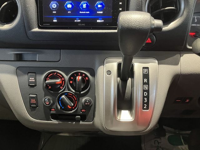 NISSAN NV350 CARAVAN 4WD 2018 Image 31