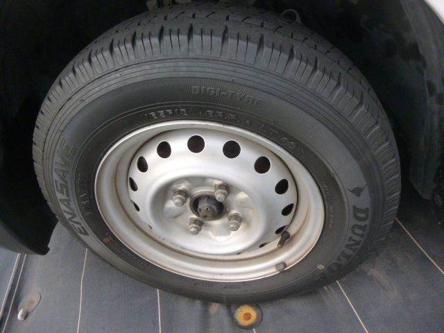 NISSAN AD 2013 Image 31