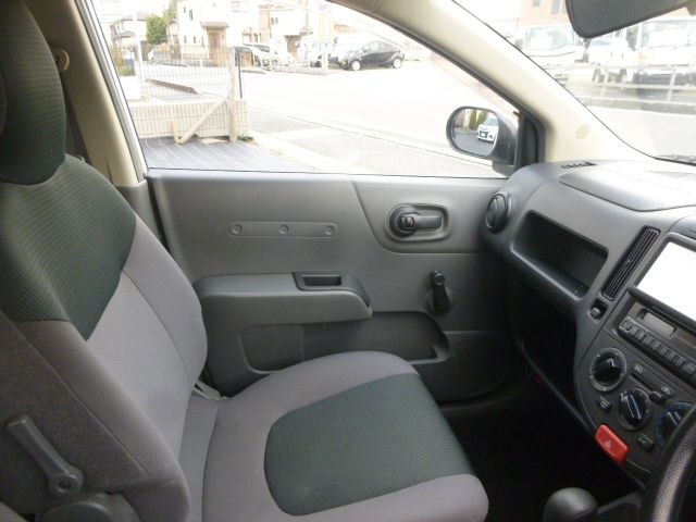 NISSAN AD 2013 Image 31