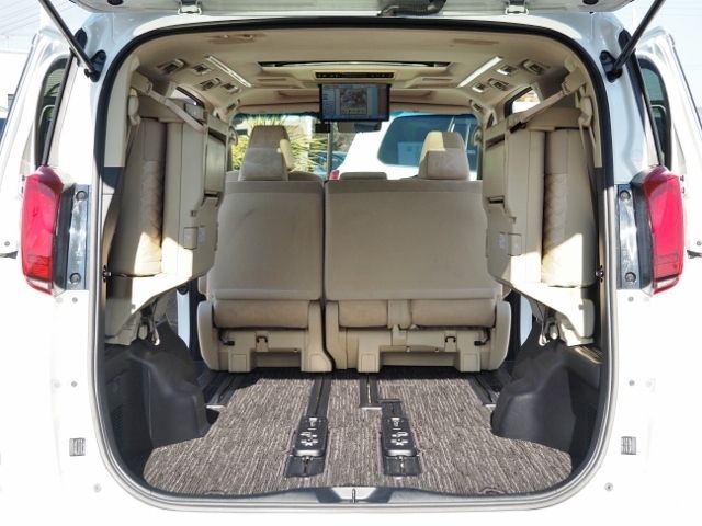 TOYOTA ALPHARD HYBRID 4WD 2021 Image 31