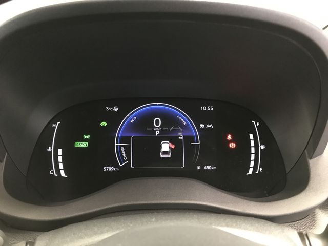 TOYOTA YARIS CROSS HYBRID 2024 Image 31