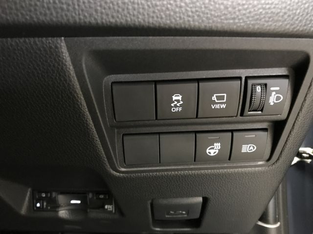 TOYOTA YARIS CROSS HYBRID 2024 Image 31