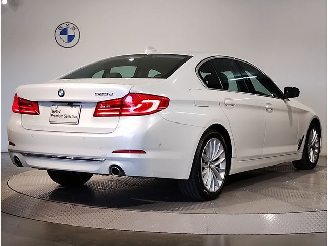 BMW 5SERIES SEDAN 2019 Image 31