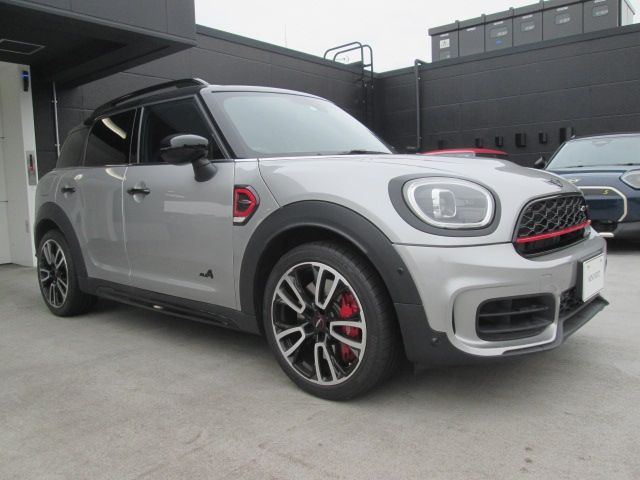 BMW MINI CROSSOVER 2023 Image 31