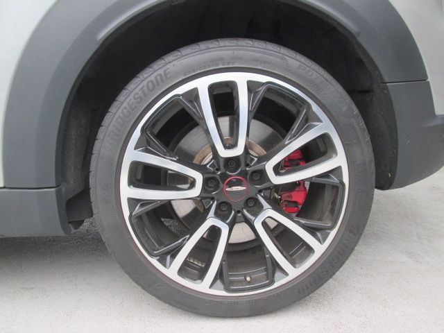 BMW MINI CROSSOVER 2023 Image 31