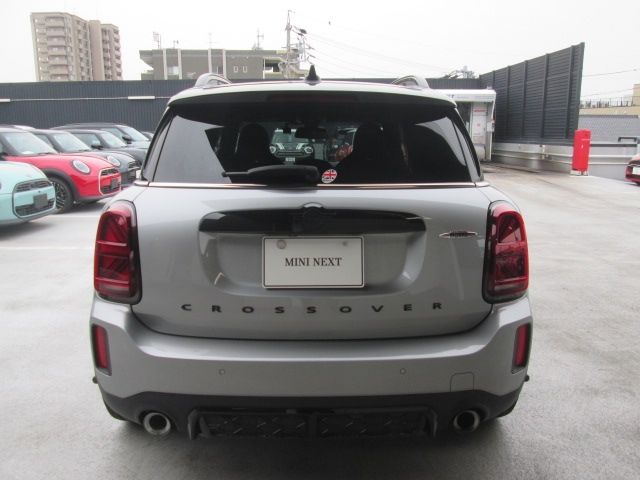 BMW MINI CROSSOVER 2023 Image 31