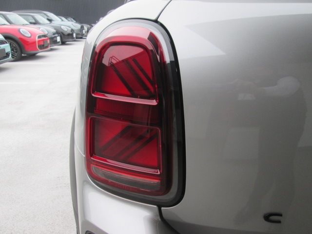 BMW MINI CROSSOVER 2023 Image 31