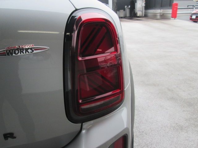 BMW MINI CROSSOVER 2023 Image 31