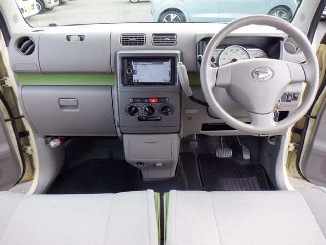 DAIHATSU MOVE CONTE 2014 Image 31