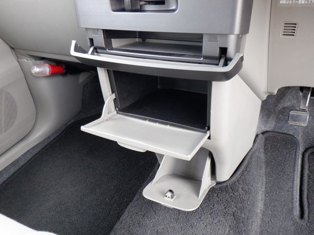 DAIHATSU MOVE CONTE 2014 Image 31