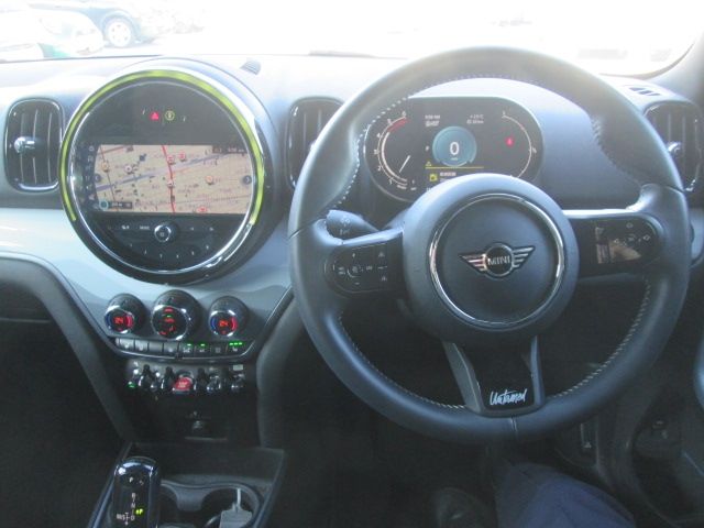 BMW MINI COOPER D CROSSO 2024 Image 31