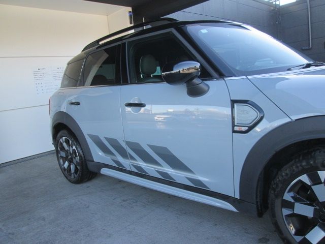 BMW MINI COOPER D CROSSO 2024 Image 31
