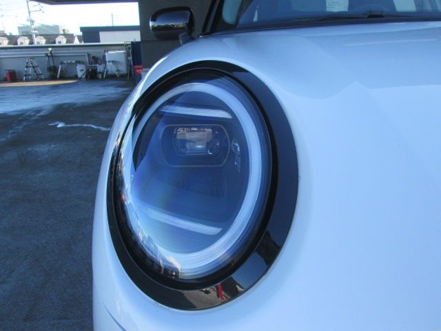 BMW MINI COOPER 5DOOR 2025 Image 31