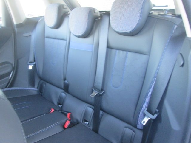 BMW MINI COOPER 5DOOR 2025 Image 31