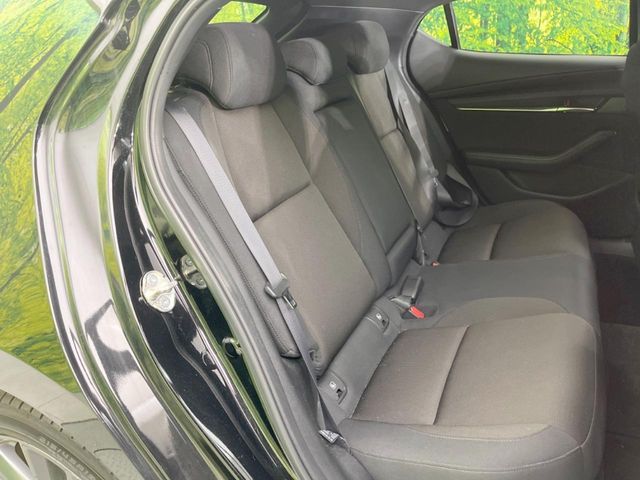 MAZDA 3 FASTBACK 2019 Image 31