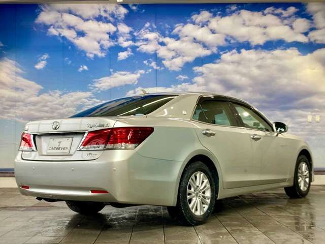 TOYOTA CROWN SEDAN 4WD 2014 Image 31