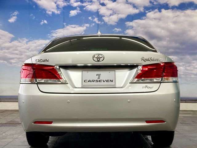 TOYOTA CROWN SEDAN 4WD 2014 Image 31