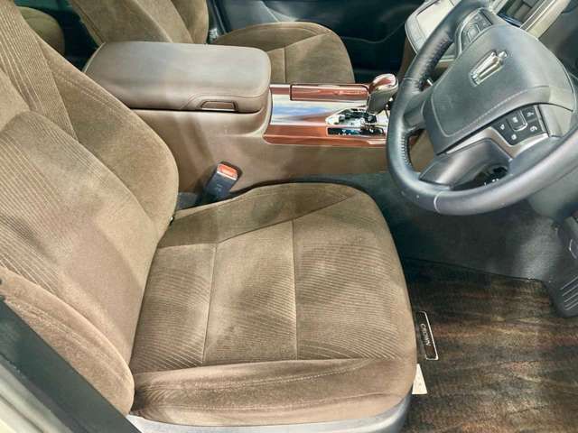 TOYOTA CROWN SEDAN 4WD 2014 Image 31