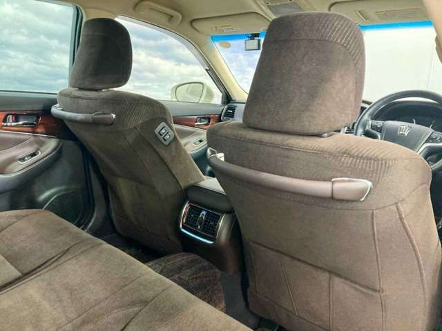 TOYOTA CROWN SEDAN 4WD 2014 Image 31