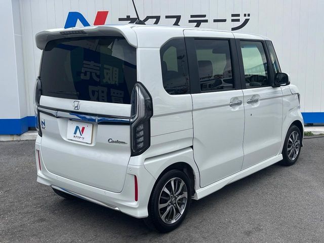 HONDA N BOX CUSTOM 2022 Image 31