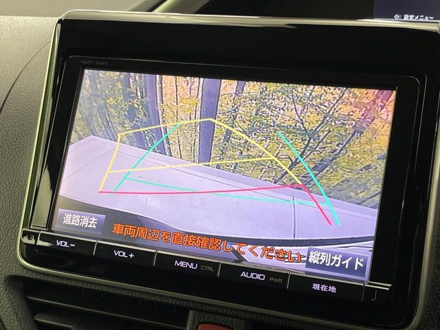 TOYOTA VOXY 2016 Image 31