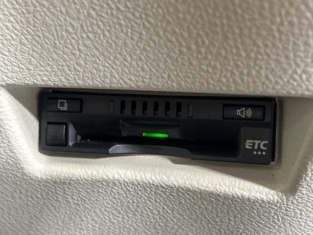 TOYOTA SIENTA 4WD 2017 Image 31