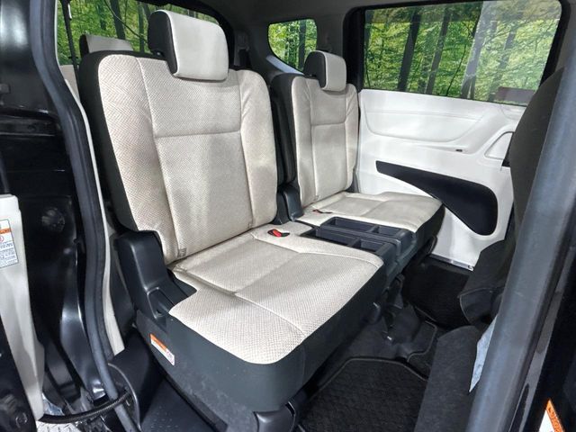 TOYOTA SIENTA 4WD 2017 Image 31