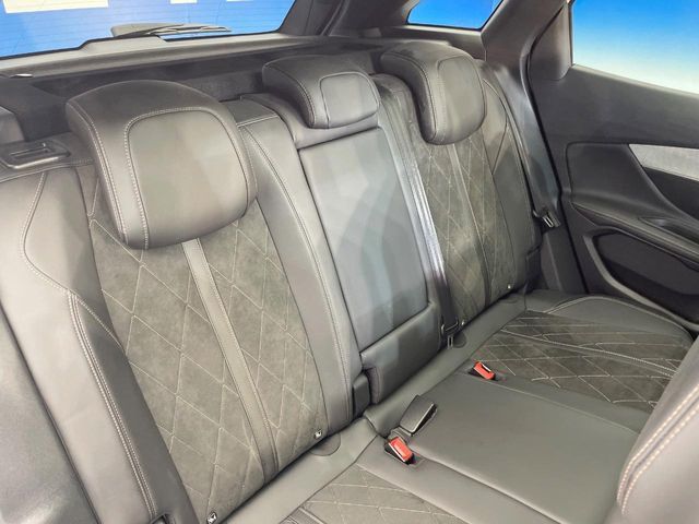 PEUGEOT 3008 2018 Image 31