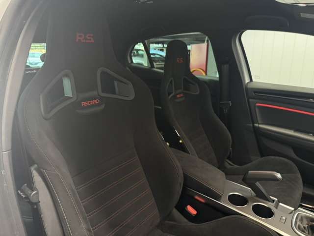 RENAULT MEGANE HATCH 2023 Image 31