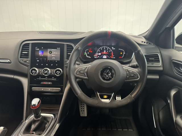 RENAULT MEGANE HATCH 2023 Image 31