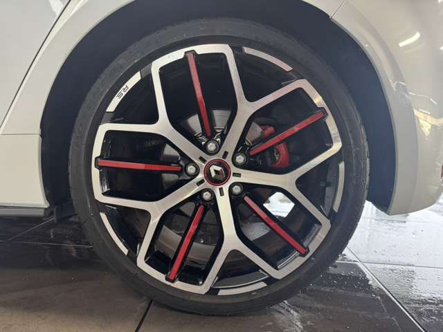 RENAULT MEGANE HATCH 2023 Image 31