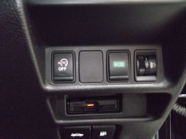 NISSAN X-TRAIL 4WD 2016 Image 31