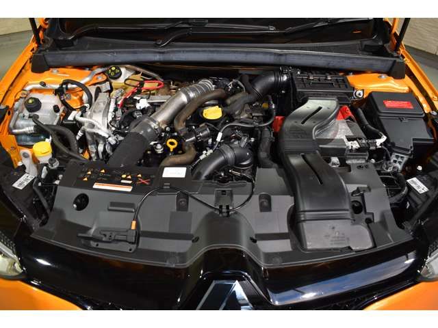 RENAULT MEGANE HATCH 2022 Image 31