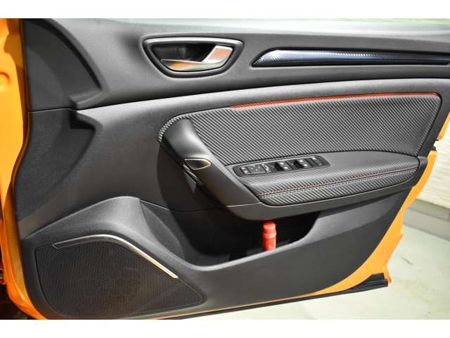 RENAULT MEGANE HATCH 2022 Image 31